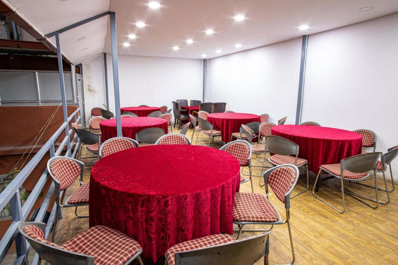 Hotel BnB Mhepi Kathmandu Buitenkant foto