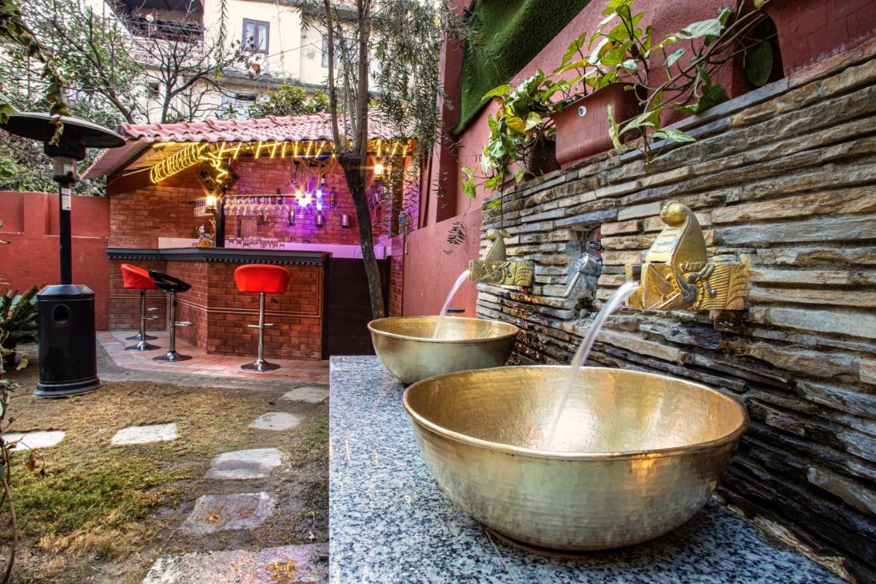 Hotel BnB Mhepi Kathmandu Buitenkant foto